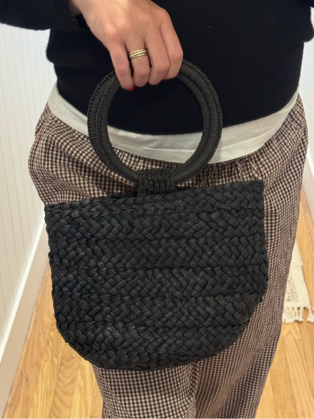 l*space Black Woven Round-Handle Mini Bag - Picture 4 of 5